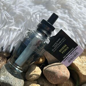 Bath & Body Works Riviera Petals Wallflower Plug Refill NEW